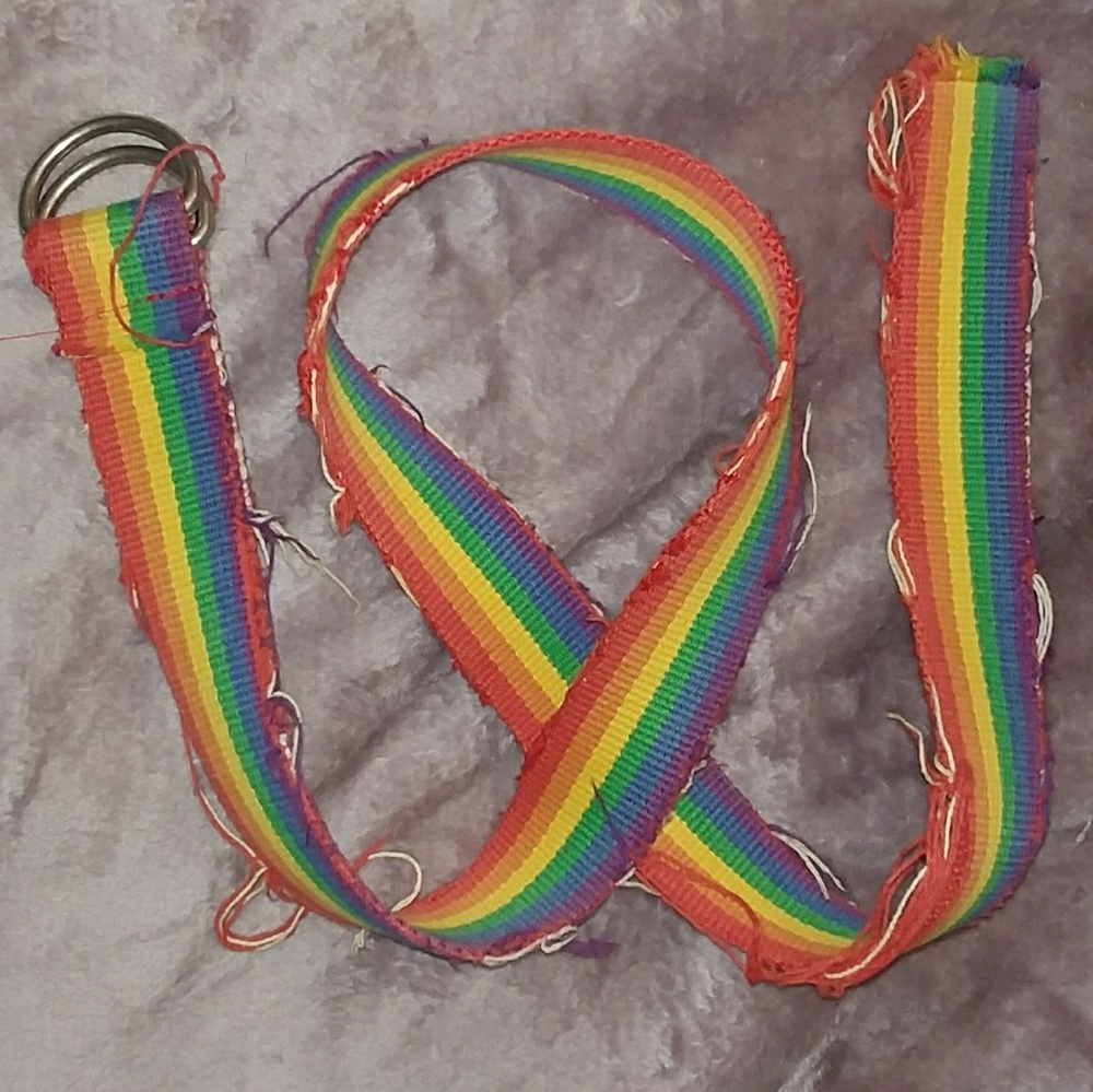 ⭐Free w Purchase⭐Distressed Rainbow Belt